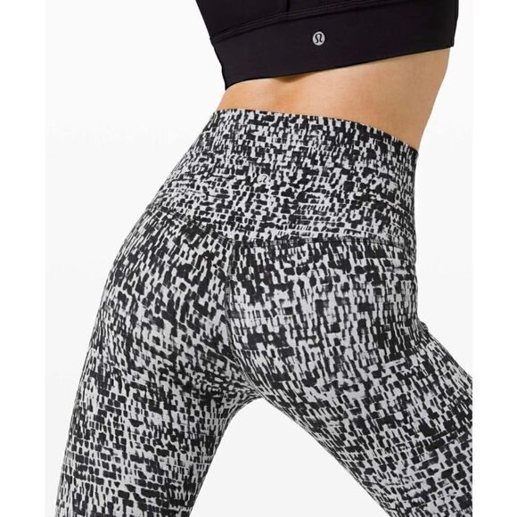 Lululemon Align Pant II 25" High Rise Leggings Urban Block Ice Grey Black size 2 - Picture 3 of 14